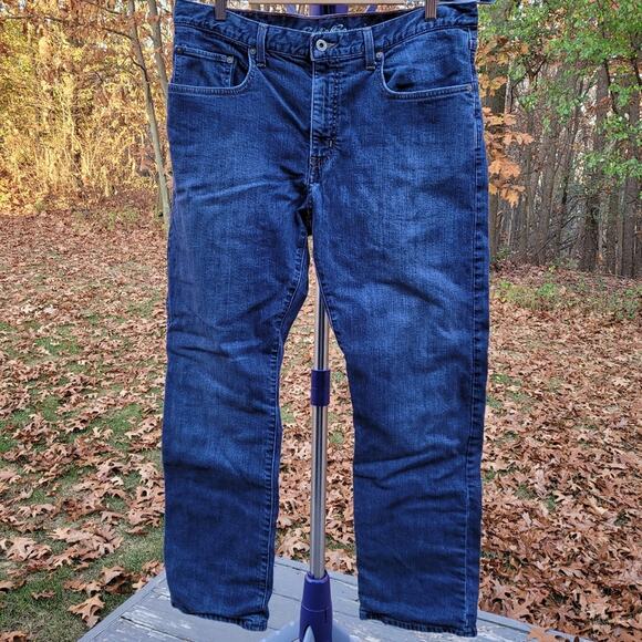 Eddie Bauer Straight Fit Flannel Lined Jeans size 38 - Picture 3 of 16